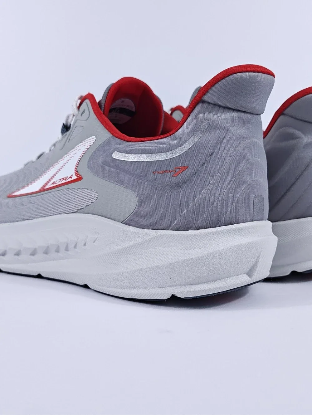 Altra Torin 7 Mens 10.5 Wide Zero Drop FootShape Road Running Shoes Gray EGO Max